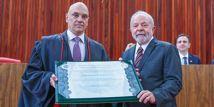 Lula, presidente eleito, é diplomado no TSE